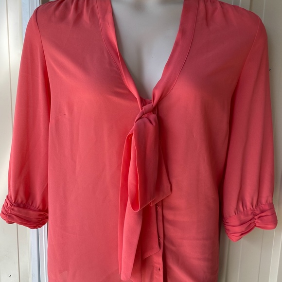 Zara soft coral plus size blouse size 1X (18-20) - Picture 2 of 2